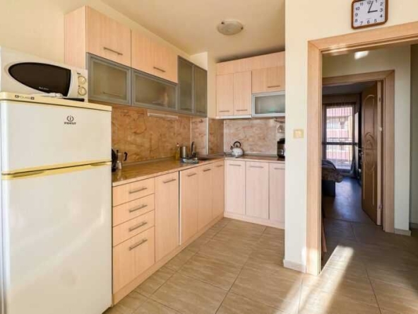 Двустаен апартамент в Поморие - 60 кв.м за 1482 €/кв.м - Снимка #1