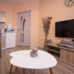 Дава се под наем Тристаен апартамент в Пловдив, Кючук Париж - 90 кв.м за 346.8 € - Снимка #1