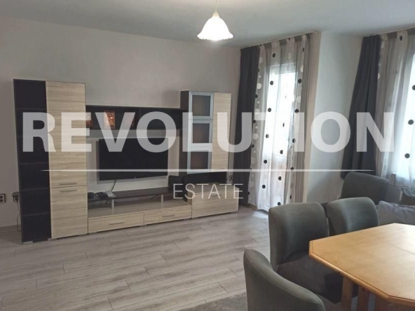 Дава се под наем Тристаен апартамент в Варна, Лятно кино Тракия - 79 кв.м за 550 € - Снимка #1