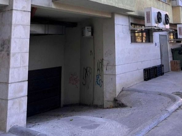 Дава се под наем Гараж / Паркомясто в Варна, Левски - 40 кв.м за 25.5 € - Снимка #1