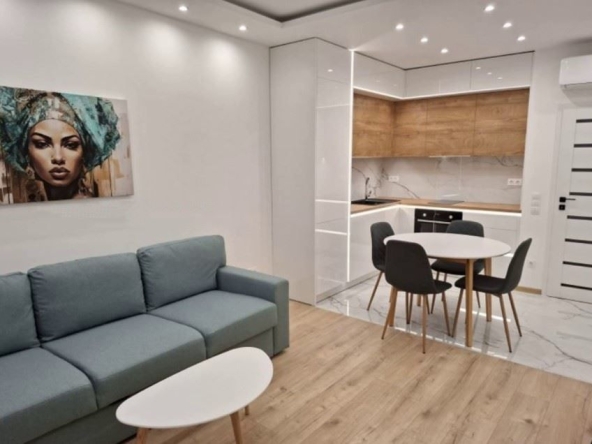 Дава се под наем Двустаен апартамент в София, Младост 4 - 67 кв.м за 746.64 € - Снимка #1