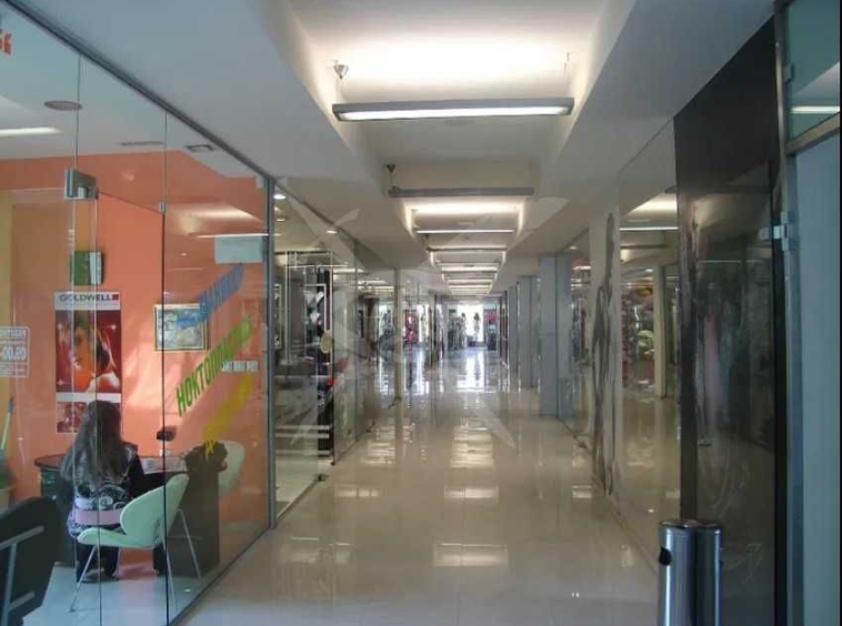 Офис в Пловдив, Център - 38 кв.м за 1369 €/кв.м - Снимка #1