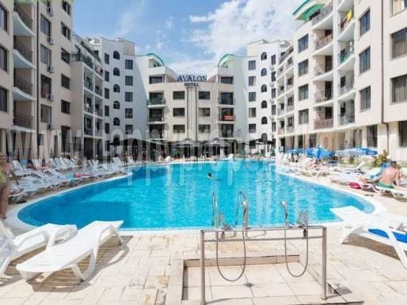 Двустаен апартамент в к.к. Слънчев бряг - 80 кв.м за 775 €/кв.м - Снимка #1