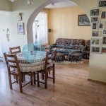 Етаж от къща в Шумен, Военно училище - 107 кв.м за 1706 €/кв.м - Снимка #1