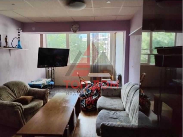 Дава се под наем Двустаен апартамент в Варна, Левски - 60 кв.м за 382.5 € - Снимка #1