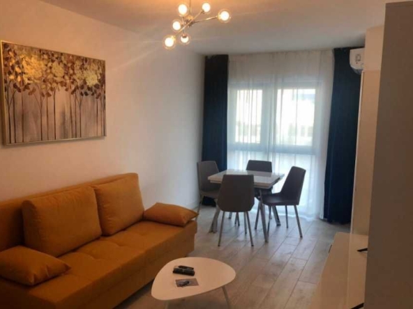 Дава се под наем Тристаен апартамент в Пловдив, Тракия - 86 кв.м за 255 € - Снимка #1