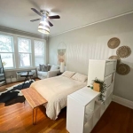 Дава се под наем Едностаен апартамент в София, Център - 35 кв.м за 280.5 € - Снимка #1