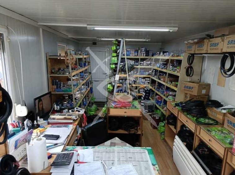 Магазин в Първомай - 25 кв.м за 1380 €/кв.м - Снимка #1