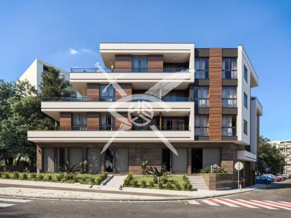 Тристаен апартамент в Бургас, Зорница - 114 кв.м за 1856 €/кв.м - Снимка #1