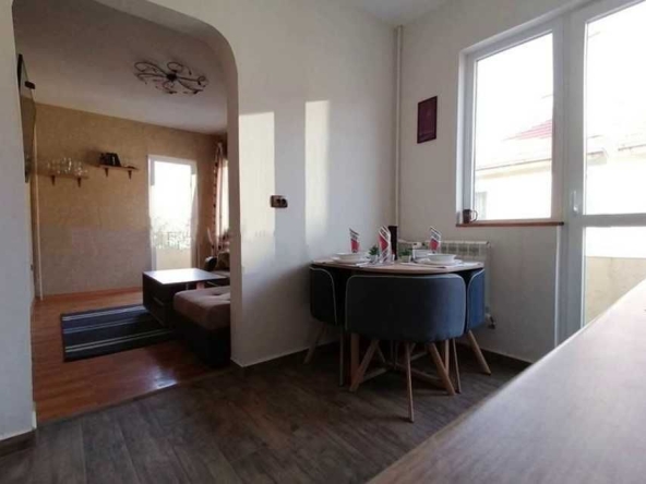 Дава се под наем Двустаен апартамент в София, Медицинска академия - 58 кв.м за 648.21 € - Снимка #1