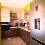 Дава се под наем Тристаен апартамент в София, Триъгълника - 90 кв.м за 700 € - Снимка #1