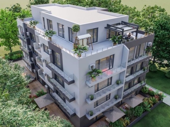 Тристаен апартамент в Търговище, Център - 115 кв.м за 865 €/кв.м - Снимка #1