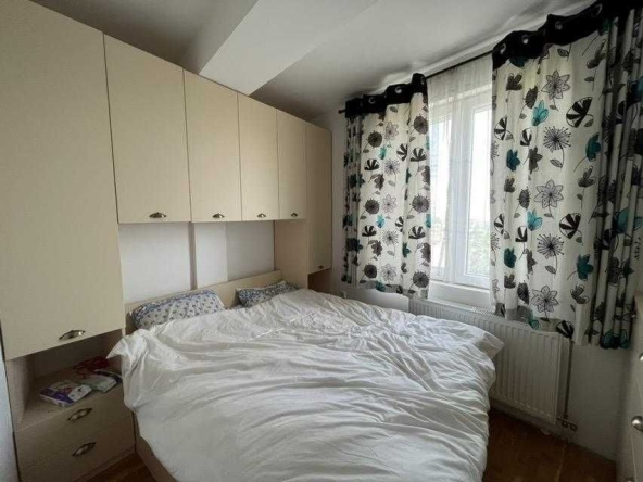 Дава се под наем Тристаен апартамент в Пловдив, Мараша - 91 кв.м за 306 € - Снимка #1