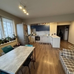 Дава се под наем Тристаен апартамент в Варна, Аспарухово - 120 кв.м за 650 € - Снимка #1