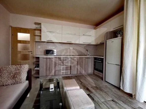 Дава се под наем Тристаен апартамент в Варна, Левски - 75 кв.м за 575 € - Снимка #1