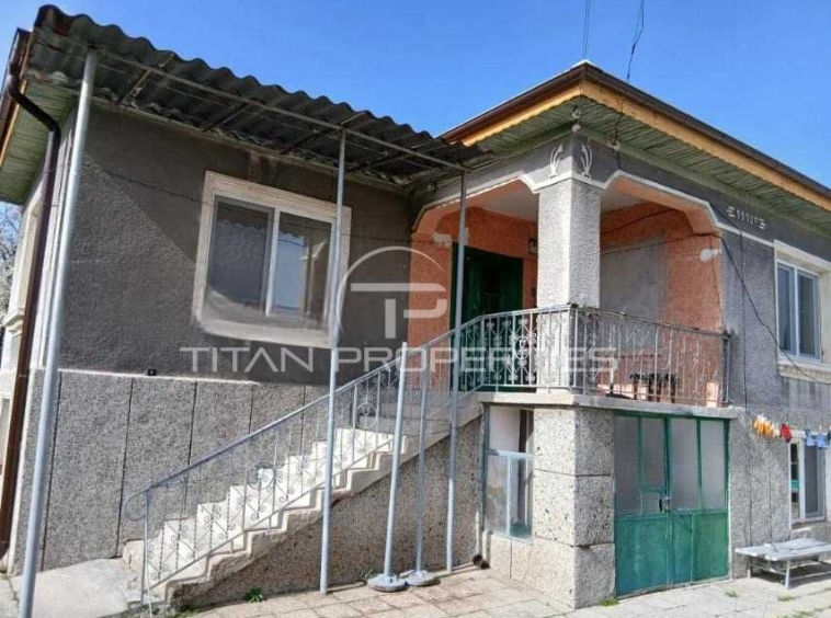 Къща в с. Леново, Област Пловдив - 70 кв.м за 1029 €/кв.м - Снимка #1