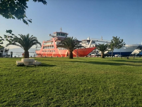 Дава се под наем Къща в Смолян, Стар център - 120 кв.м за 76.5 € - Снимка #1