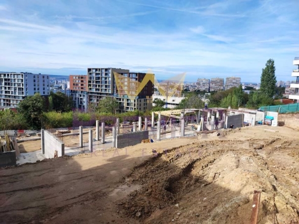 Тристаен апартамент в Варна, Бриз - 142 кв.м за 1659 €/кв.м - Снимка #1