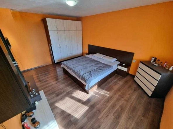 Тристаен апартамент в Русе, Дружба 3 - 81 кв.м за 655 €/кв.м - Снимка #1