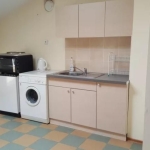 Дава се под наем Двустаен апартамент в Пловдив, Каменица 1 - 60 кв.м за 300 € - Снимка #1