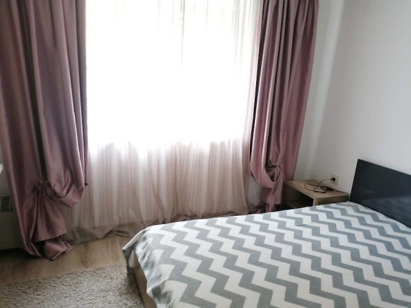 Дава се под наем Двустаен апартамент в Пловдив, Кючук Париж - 50 кв.м за 280.5 € - Снимка #1