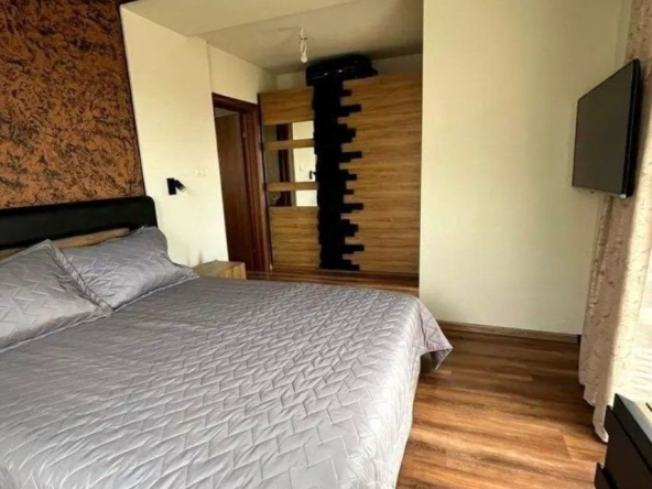 Четиристаен апартамент в Перник, Изток - 100 кв.м за 1760 €/кв.м - Снимка #1