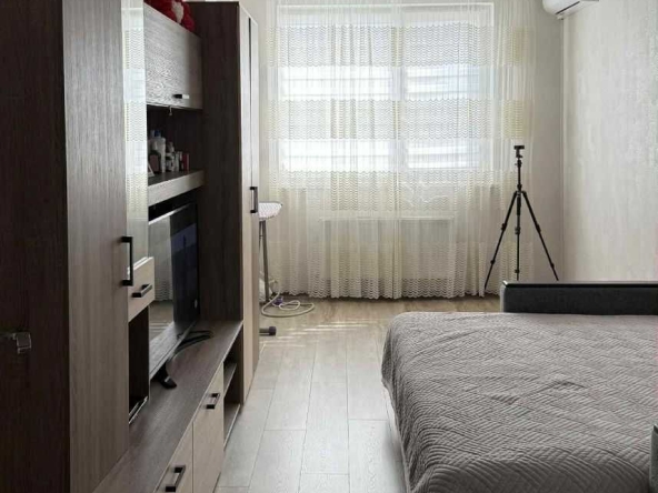 Дава се под наем Едностаен апартамент в София, Илинден - 42 кв.м за 325 € - Снимка #1