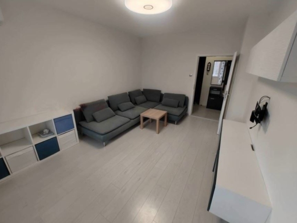 Дава се под наем Тристаен апартамент в София, Яворов - 78 кв.м за 846.6 € - Снимка #1