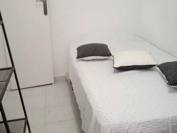 Дава се под наем Двустаен апартамент в Пловдив, Беломорски - 65 кв.м за 270.3 € - Снимка #1