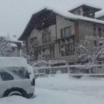 Дава се под наем Къща в Банско - 320 кв.м за 430 € - Снимка #1