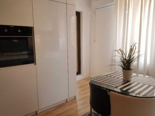 Дава се под наем Двустаен апартамент в Пловдив, Беломорски - 40 кв.м за 310 € - Снимка #1