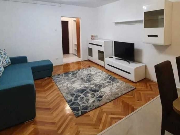 Дава се под наем Едностаен апартамент в Бургас, Лазур - 35 кв.м за 193.8 € - Снимка #1