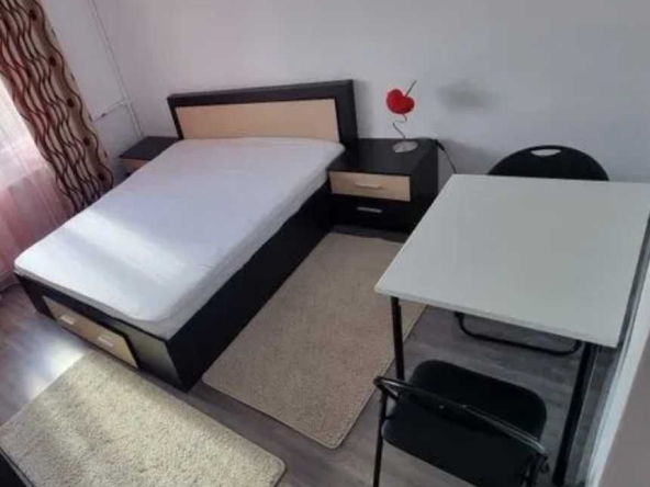 Дава се под наем Тристаен апартамент в Пловдив, Каменица 2 - 87 кв.м за 311.1 € - Снимка #1