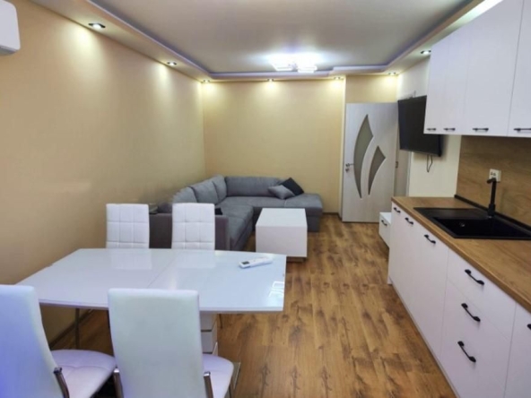 Дава се под наем Двустаен апартамент в София, Люлин 6 - 50 кв.м за 550 € - Снимка #1
