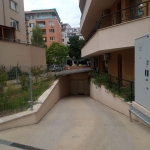 Дава се под наем Гараж / Паркомясто в София, Студентски град - 16 кв.м за 137.7 € - Снимка #1