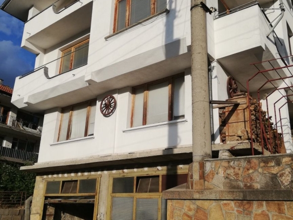 Къща в Смолян, Горно Влахово - 250 кв.м за 480 €/кв.м - Снимка #1