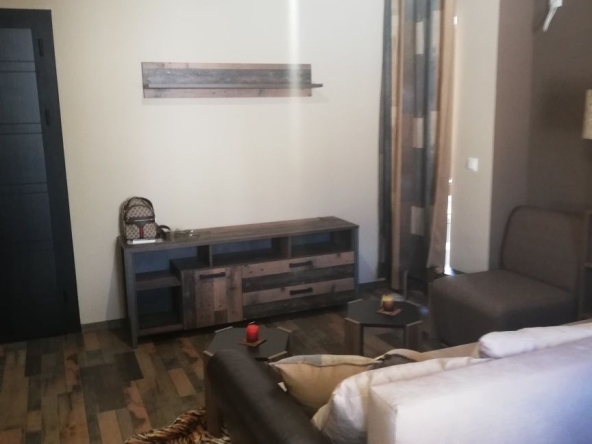 Дава се под наем Двустаен апартамент в Варна, Бриз - 56 кв.м за 408 € - Снимка #1