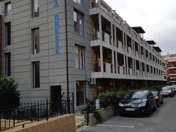 Дава се под наем Едностаен апартамент в Свети Влас - 43 кв.м за 178.5 € - Снимка #1