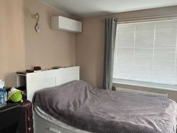 Дава се под наем Едностаен апартамент в София, Изток - 46 кв.м за 373.83 € - Снимка #1