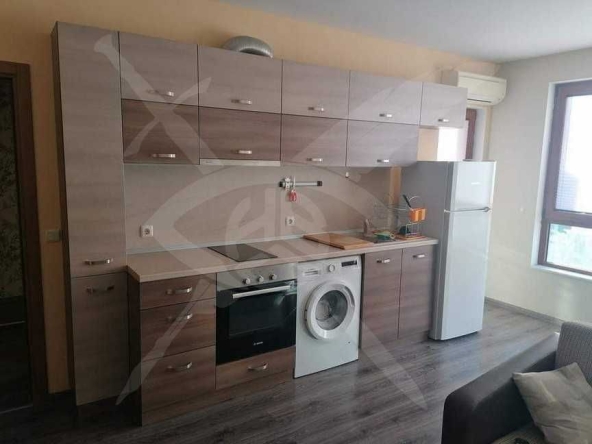 Дава се под наем Двустаен апартамент в Варна, Левски - 60 кв.м за 425 € - Снимка #1