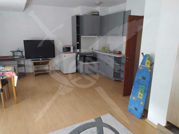 Дава се под наем Едностаен апартамент в Варна, Левски - 50 кв.м за 250 € - Снимка #1