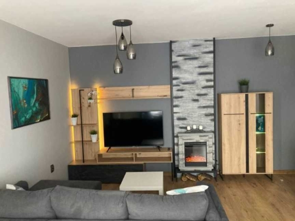 Дава се под наем Тристаен апартамент в София, Кръстова вада - 82 кв.м за 867 € - Снимка #1