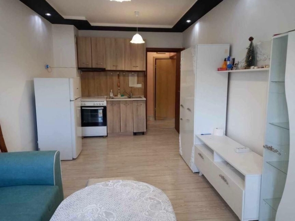 Дава се под наем Двустаен апартамент в Варна, Аспарухово - 65 кв.м за 357 € - Снимка #1