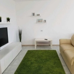 Дава се под наем Двустаен апартамент в Пловдив, Остромила - 60 кв.м за 275.4 € - Снимка #1