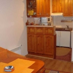 Дава се под наем Двустаен апартамент в Бургас, Център - 50 кв.м за 215 € - Снимка #1