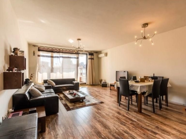 Дава се под наем Тристаен апартамент в София, Лозенец - 130 кв.м за 1600 € - Снимка #1