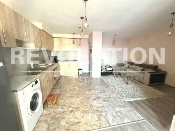 Дава се под наем Двустаен апартамент в Варна, Виница - 77 кв.м за 400 € - Снимка #1