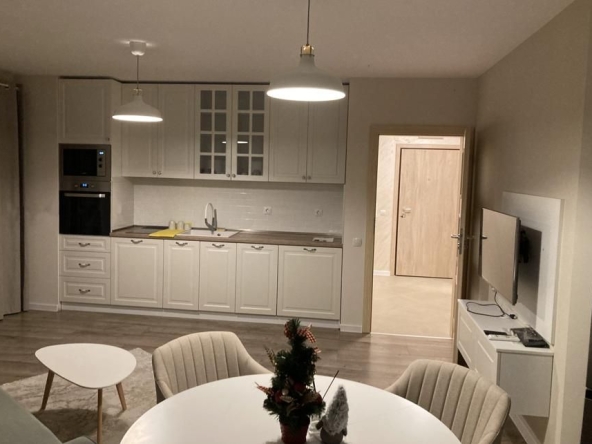 Дава се под наем Двустаен апартамент в Пловдив, Христо Смирненски - 60 кв.м за 450 € - Снимка #1