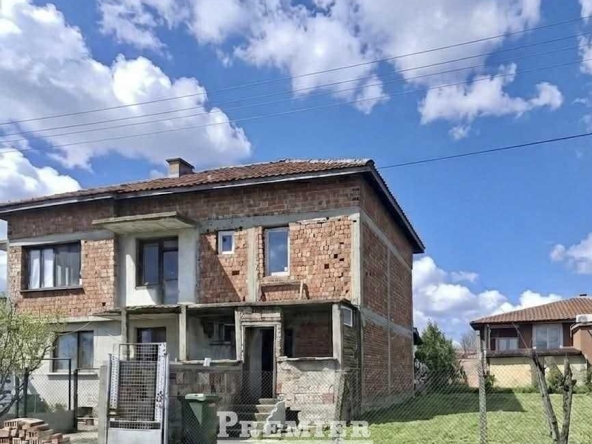 Етаж от къща в с. Тънково, Област Бургас - 98 кв.м за 469 €/кв.м - Снимка #1