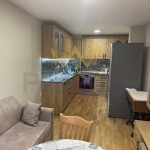 Дава се под наем Тристаен апартамент в Варна, Цветен квартал - 82 кв.м за 612 € - Снимка #1